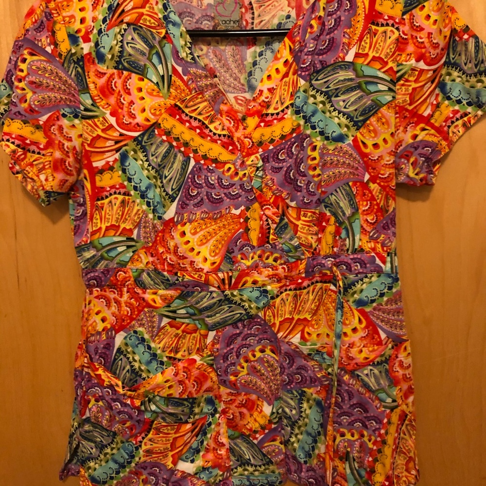 Woman’s scrub top
